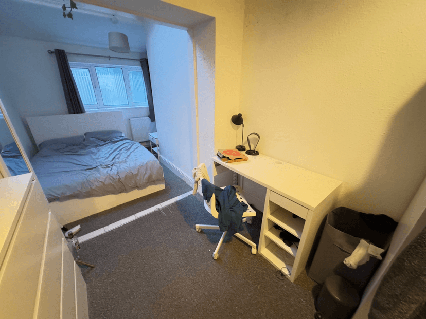 Cathays Terrace - Image 15