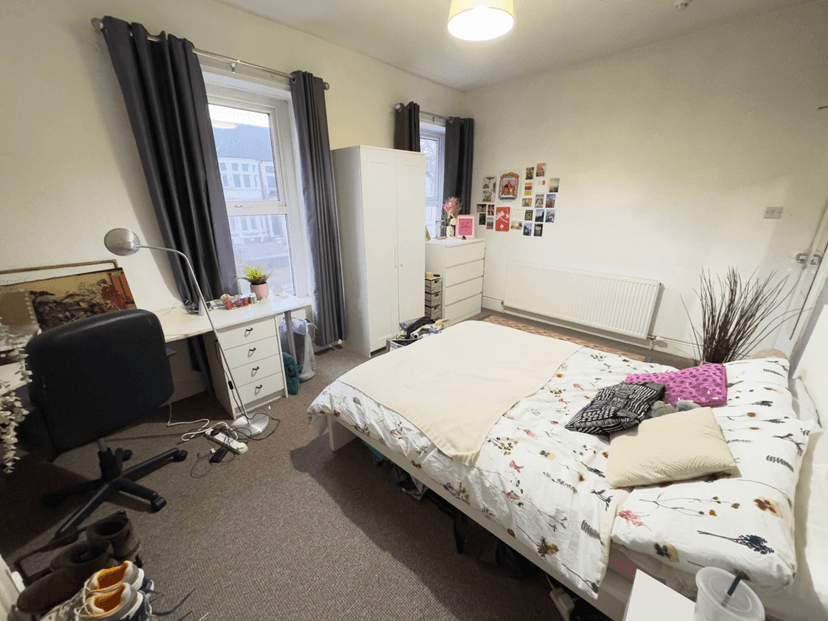 Cathays Terrace - Image 23