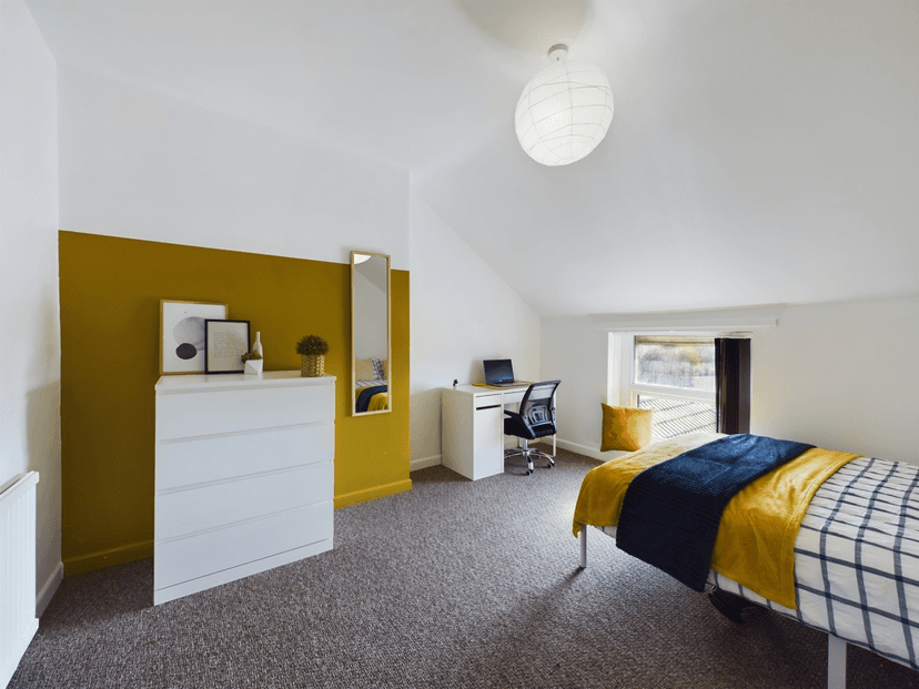 Gwydr Crescent, Uplands, Swansea - Image 1