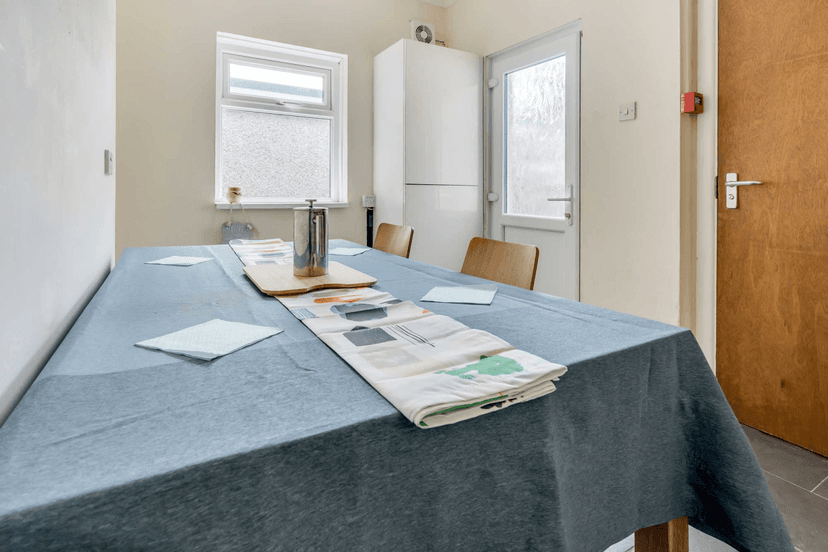 3 Brynymor Crescent, Swansea - Image 9