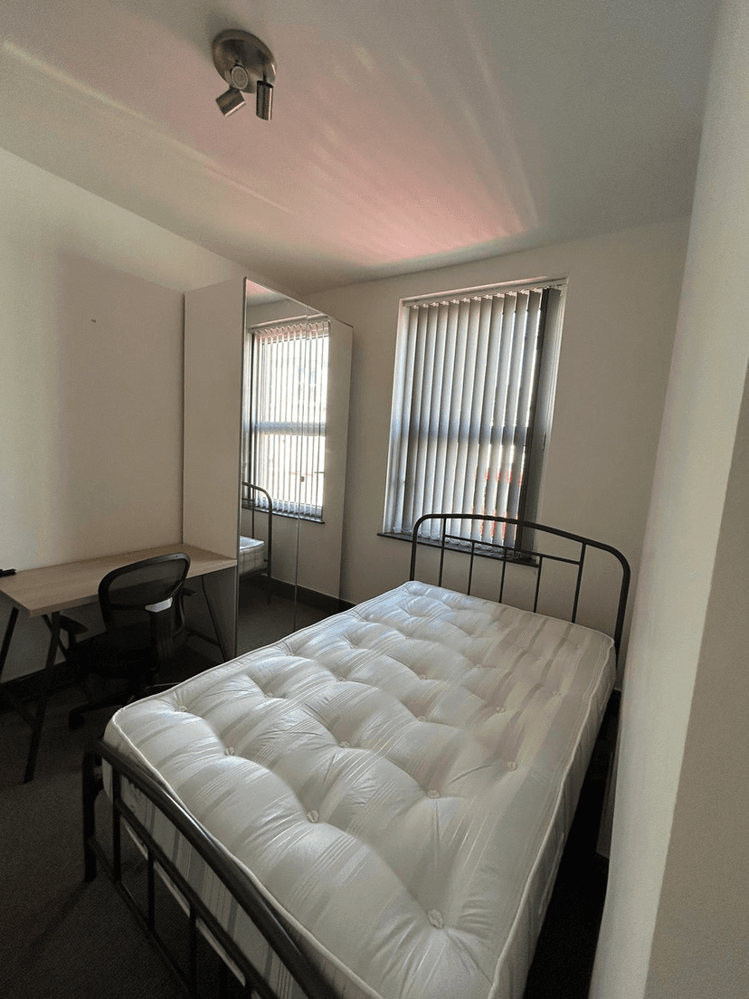 Cambridge Street, Uplands - Image 10