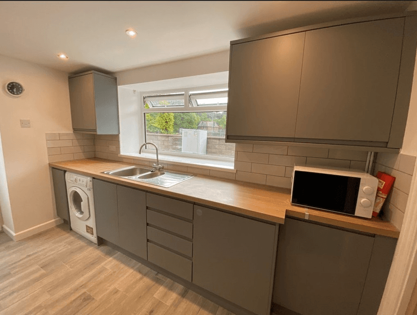  Llewelyn Street, Sketty, Swansea - Image 2