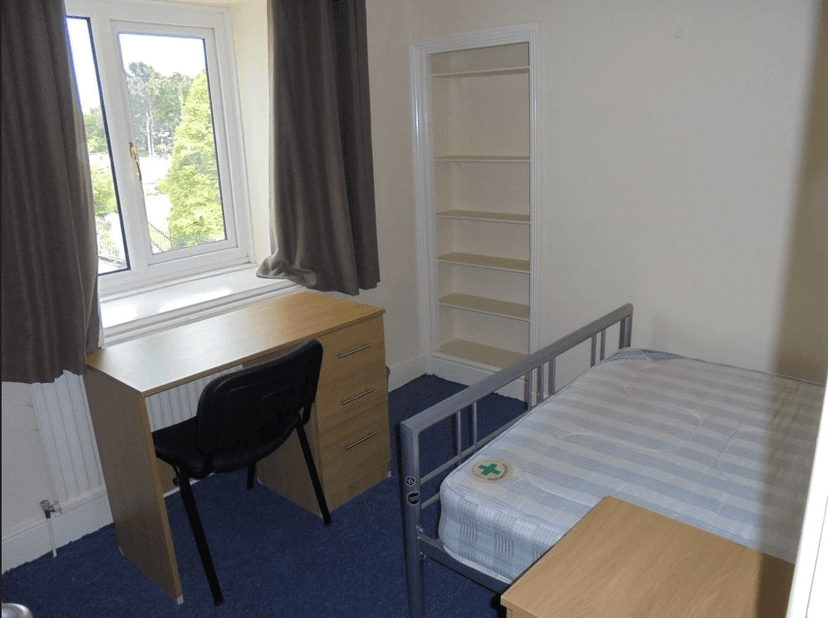  Llewelyn Street, Sketty, Swansea - Image 11