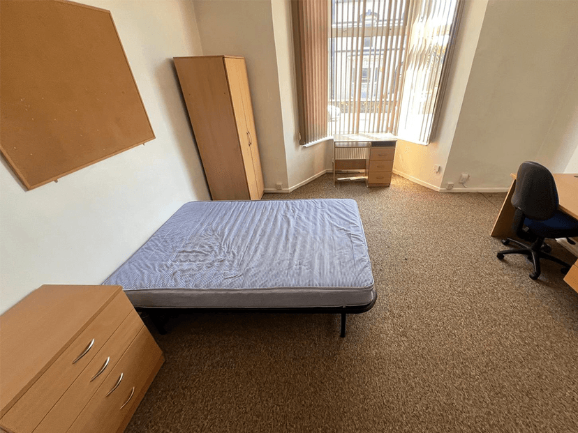 Bryn Road, Brynmill, Swansea - Image 13