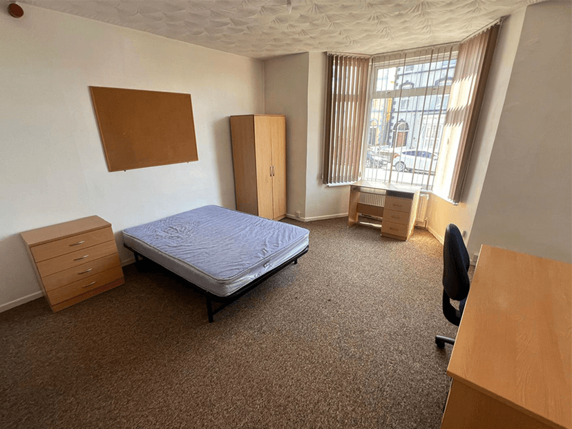 Bryn Road, Brynmill, Swansea - Image 14