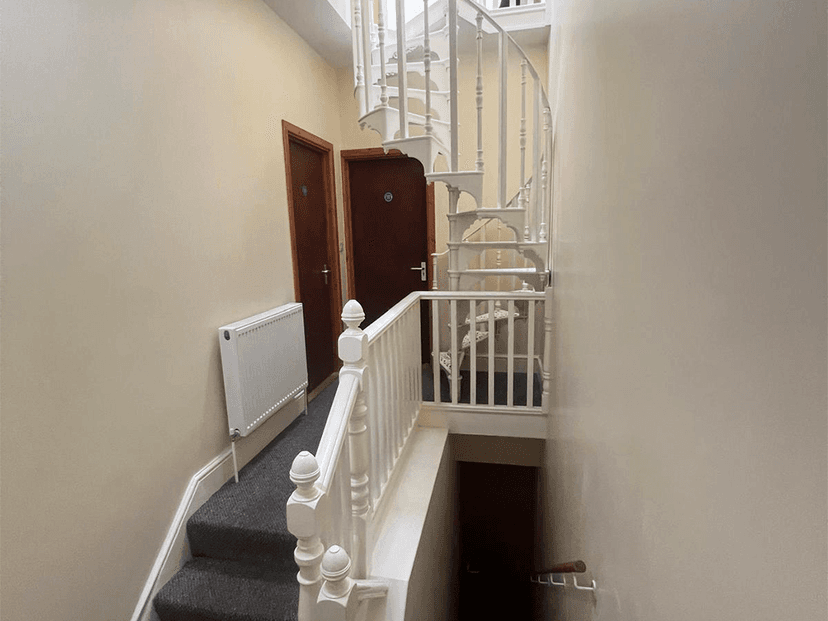 Hawthorne Avenue, Uplands, Swansea - Image 3