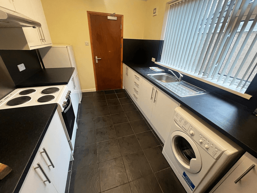 Crymlyn Street, Port Tennant, Swansea - Image 5