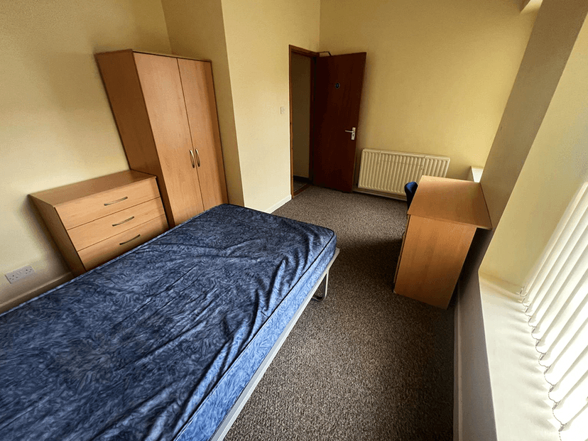 Crymlyn Street, Port Tennant, Swansea - Image 11