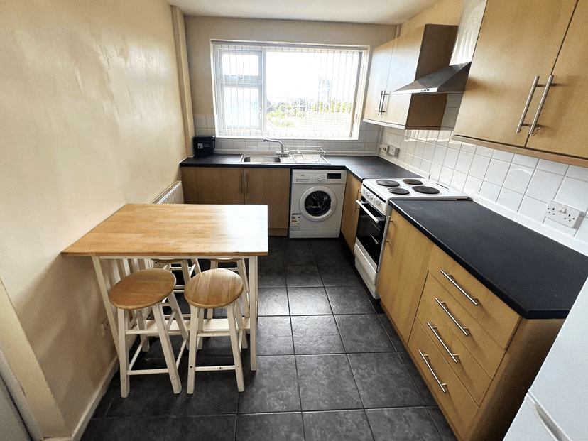 Benthall Place, Saint Thomas, Swansea - Image 2