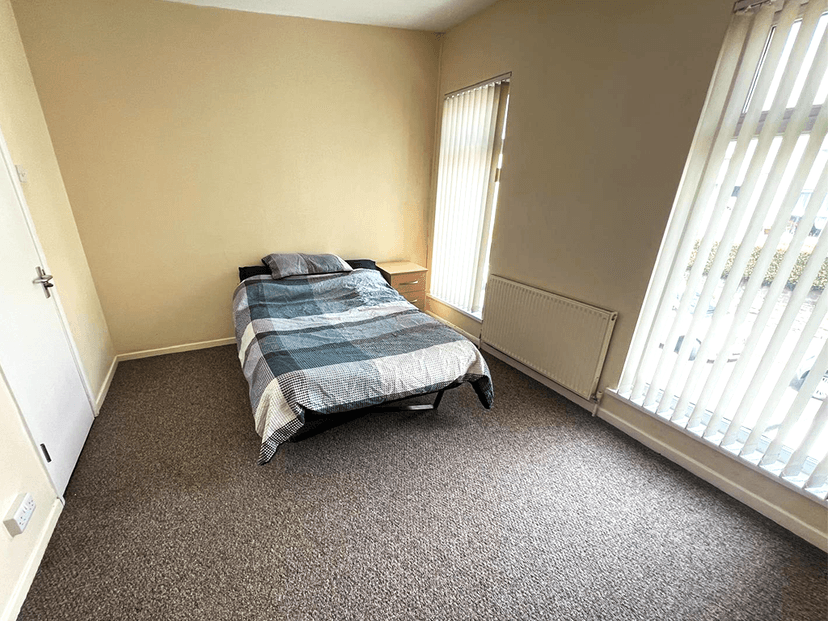Benthall Place, Saint Thomas, Swansea - Image 8