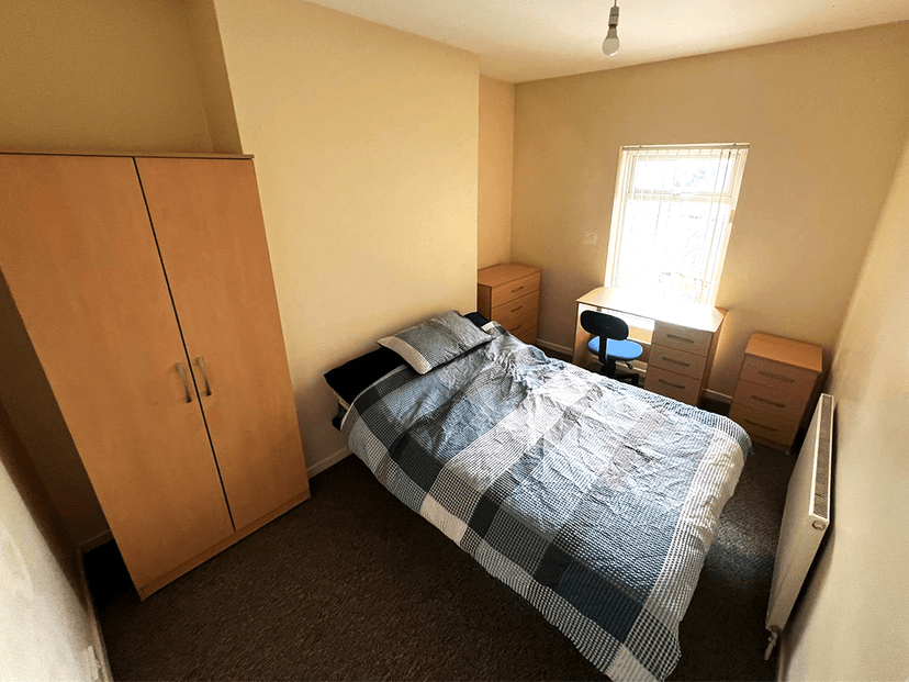 Benthall Place, Saint Thomas, Swansea - Image 11