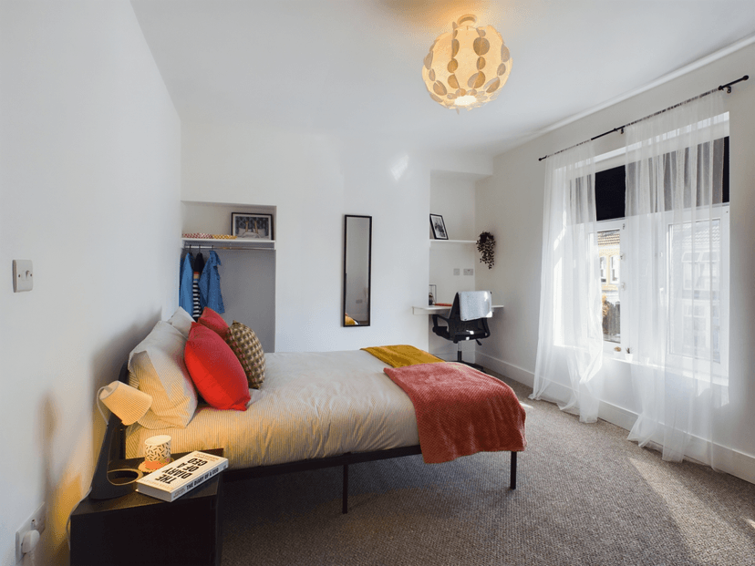 106 Rhyddings Terrace  Brynmill, Swansea, SA2 0DS - Image 1