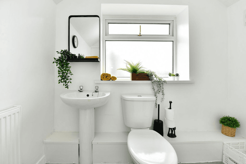 77 Rhyddings Park Road  Brynmill - Image 8