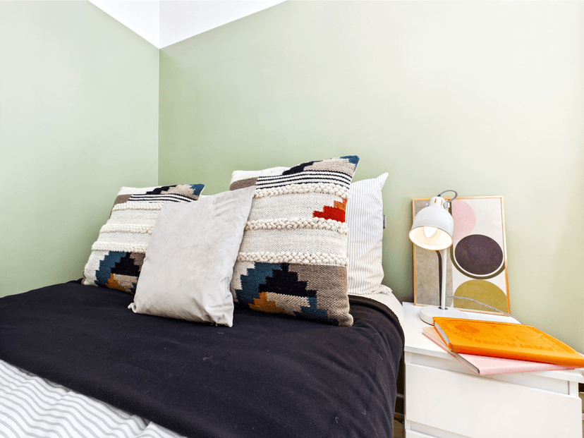 21 Waterloo Place  Brynmill Swansea SA2 0DE - Image 4