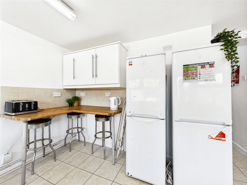 21 Waterloo Place  Brynmill Swansea SA2 0DE - Image 7