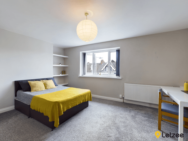 141 King Edward Road, Swansea