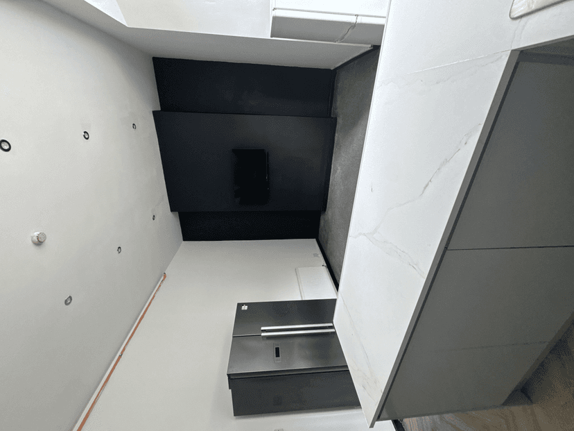 105A Walter Road, Swansea - Image 2