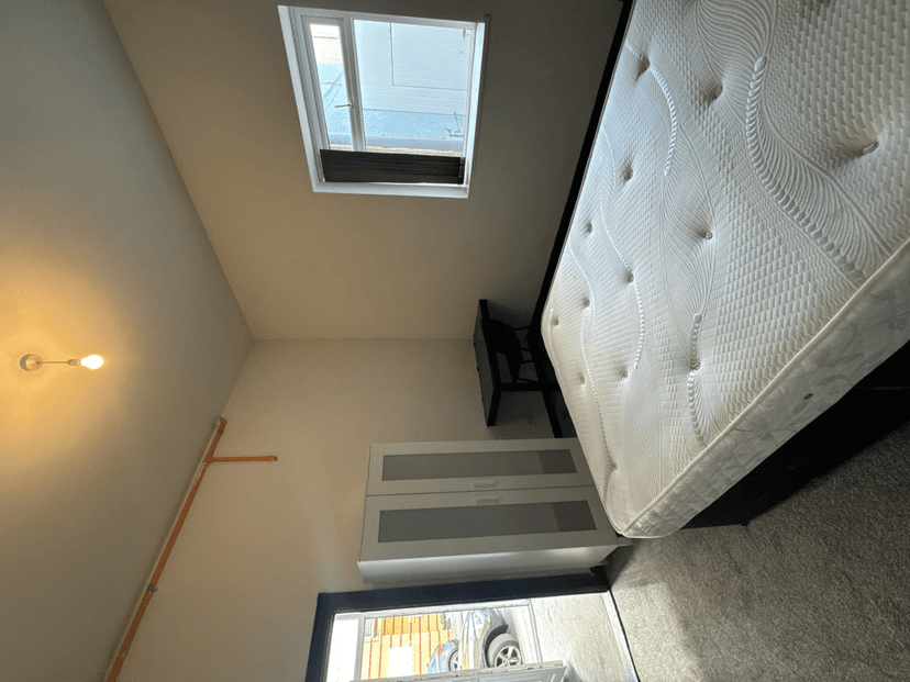 105A Walter Road, Swansea - Image 4