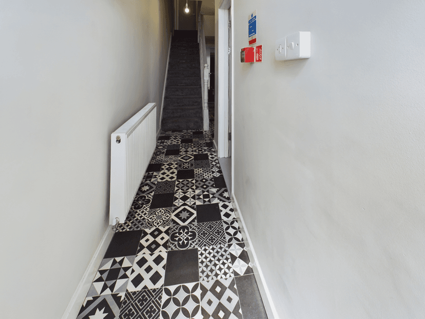 57 Wern Fawr Road, Port Tennant, Swansea - Image 4