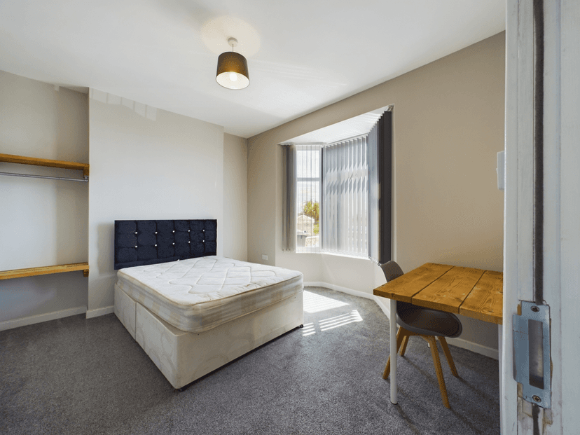 57 Wern Fawr Road, Port Tennant, Swansea - Image 5