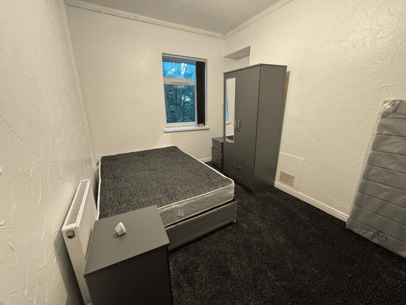 64 Westbury Street, Swansea - Image 6