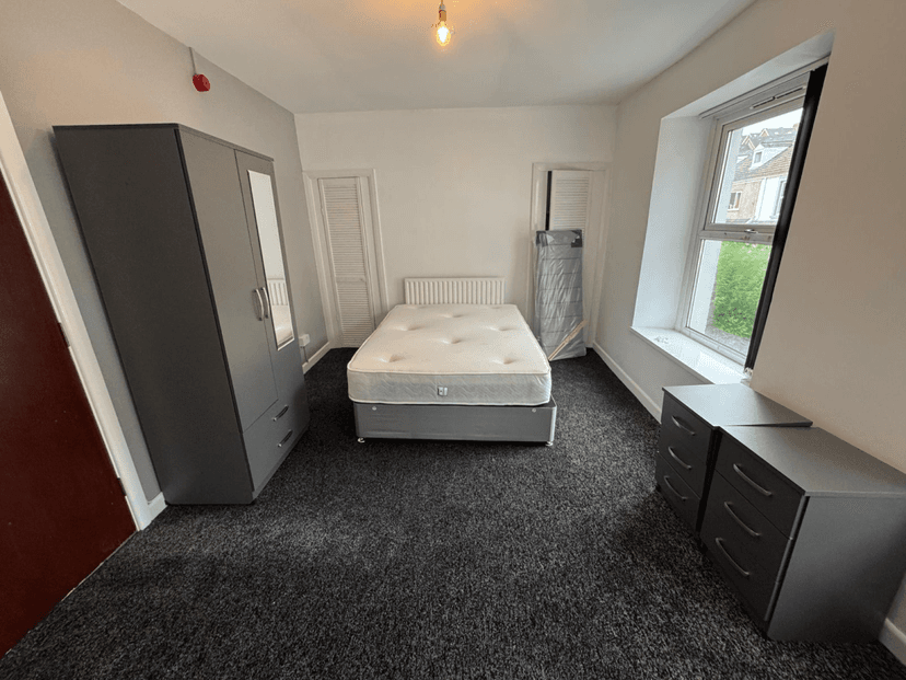 64 Westbury Street, Swansea - Image 16