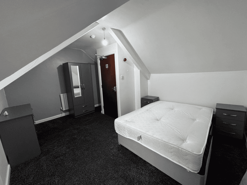 64 Westbury Street, Swansea - Image 19