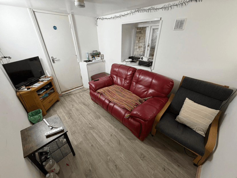 36 Waterloo Place, Brynmill, Swansea - Image 1