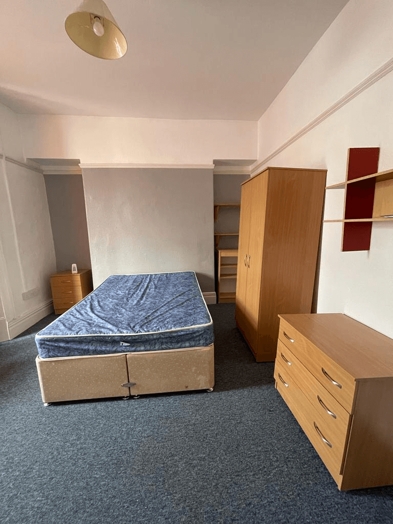 64 Brunswick Street, Swansea - Image 4