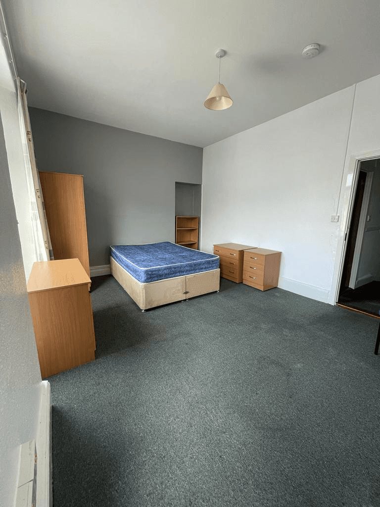 64 Brunswick Street, Swansea - Image 6