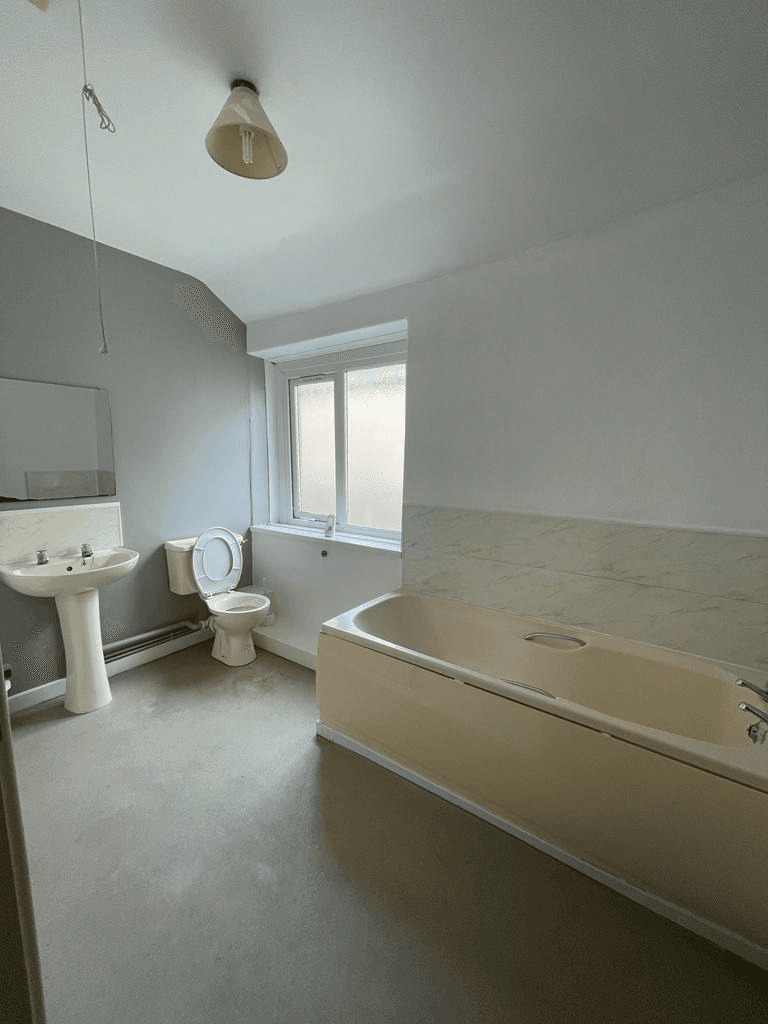 64 Brunswick Street, Swansea - Image 12