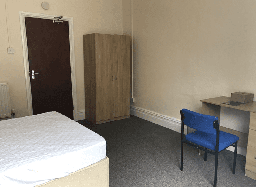 11 Brynymor Road, Swansea - Image 6