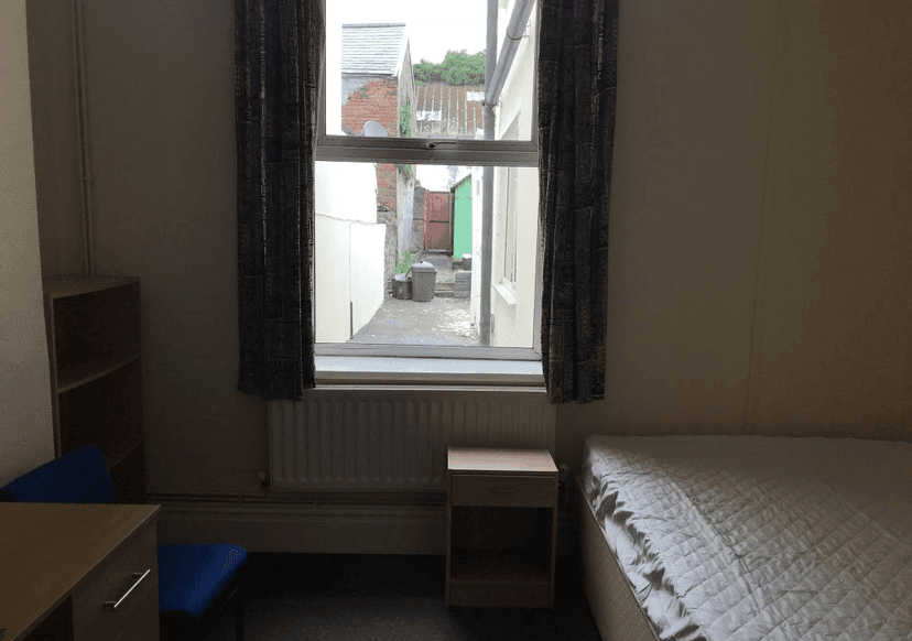 11 Brynymor Road, Swansea - Image 8