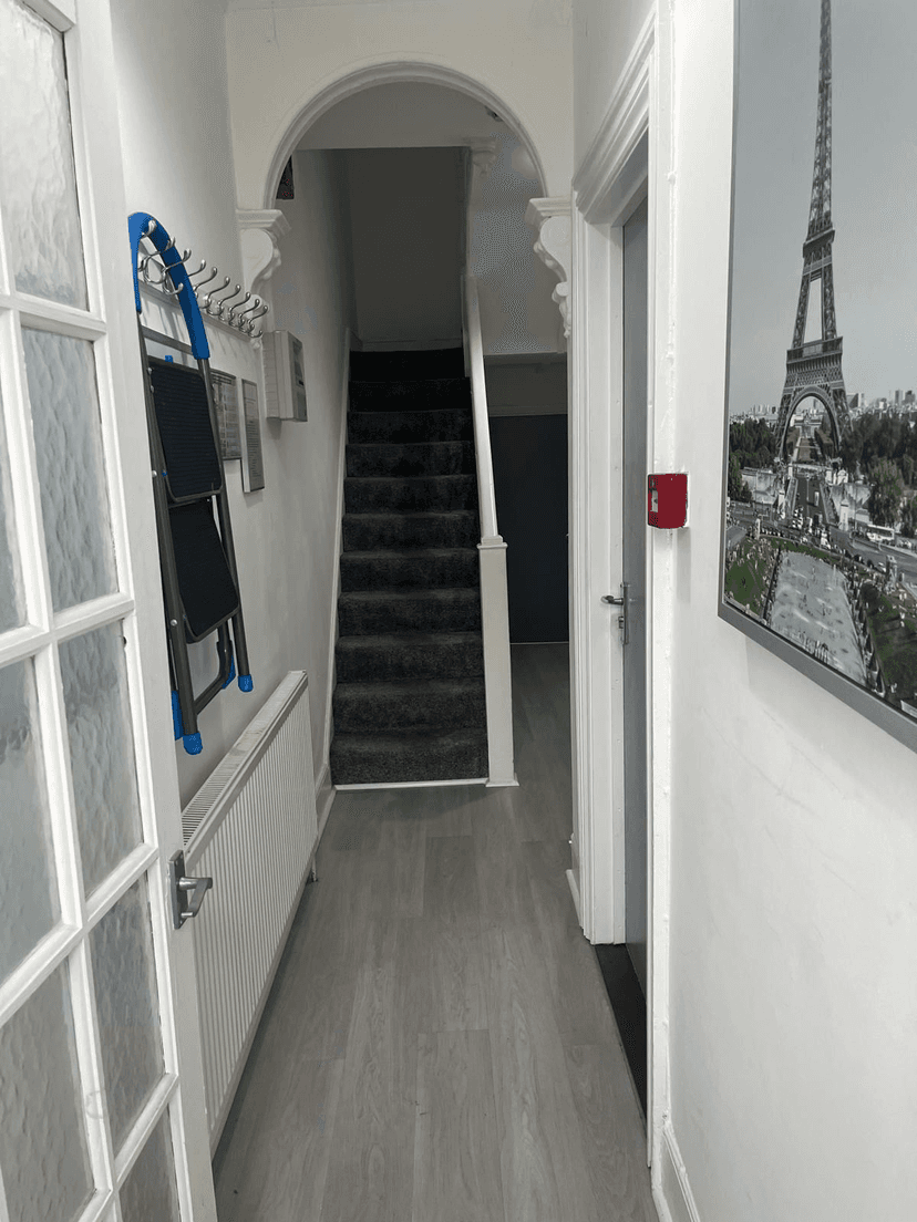 77 King Edward Road, Swansea - Image 4