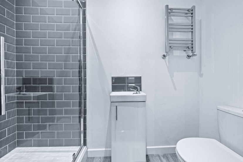 72 Walter Road, Swansea - Image 17