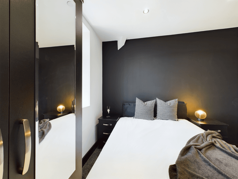 7 Christina Street, Swansea - Image 35