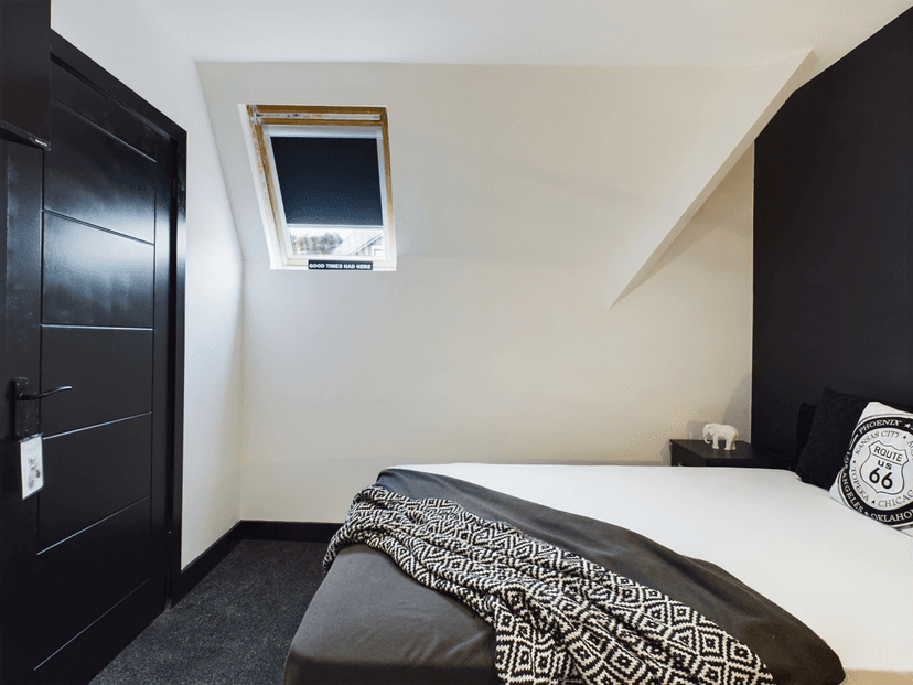 7 Christina Street, Swansea - Image 29