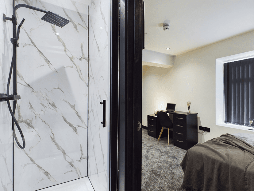 7 Christina Street, Swansea - Image 30