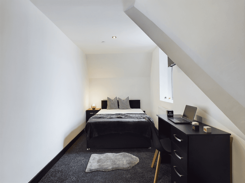 7 Christina Street, Swansea - Image 36