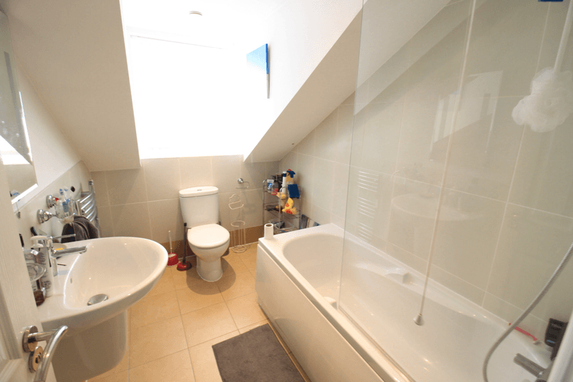 6 Bandy Fields Place M7 2ZT - Image 9