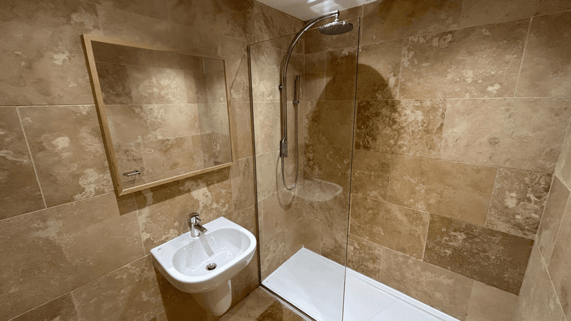 68 Eastleigh Road, Leicester - Image 13