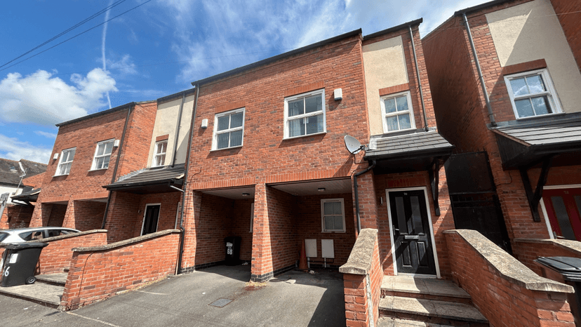 70 Eastleigh Road, Leicester
