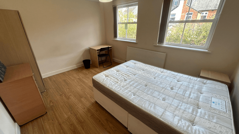 70 Eastleigh Road, Leicester - Image 7