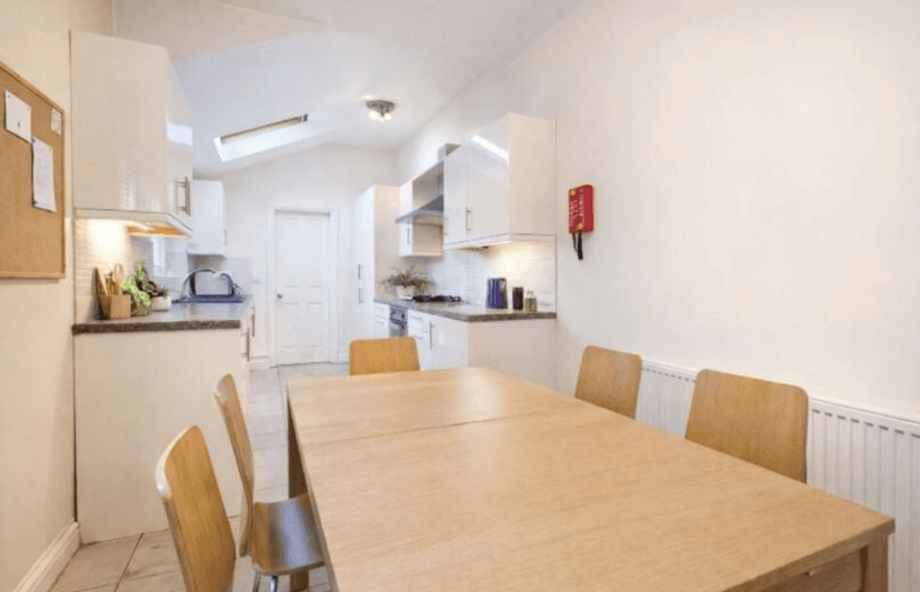  Midland Avenue, Nottingham - Image 1