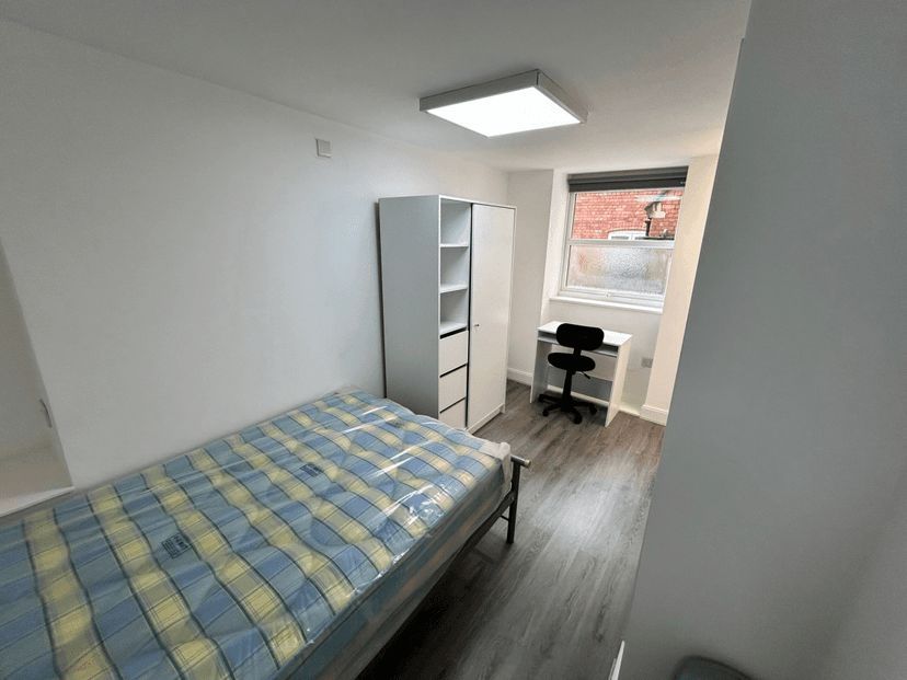 Studio 2, The Production House, 147A Saint Michael's Hill, Bristol - Image 4