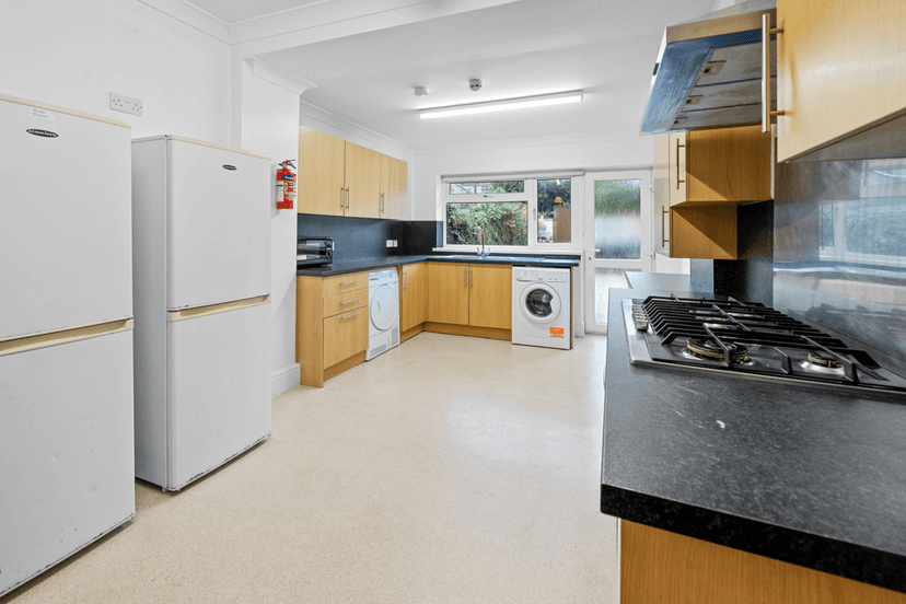 Saint Helen's Avenue, Swansea - Image 7