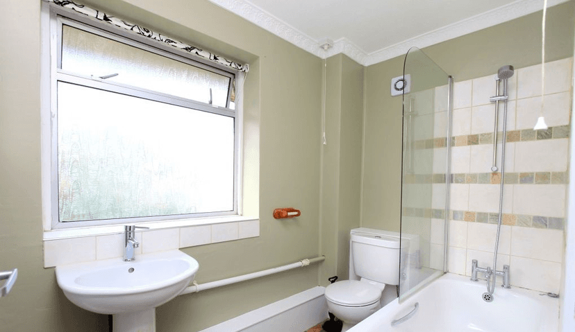 49 Ashurst Road, Brighton and Hove, Brighton - Image 2