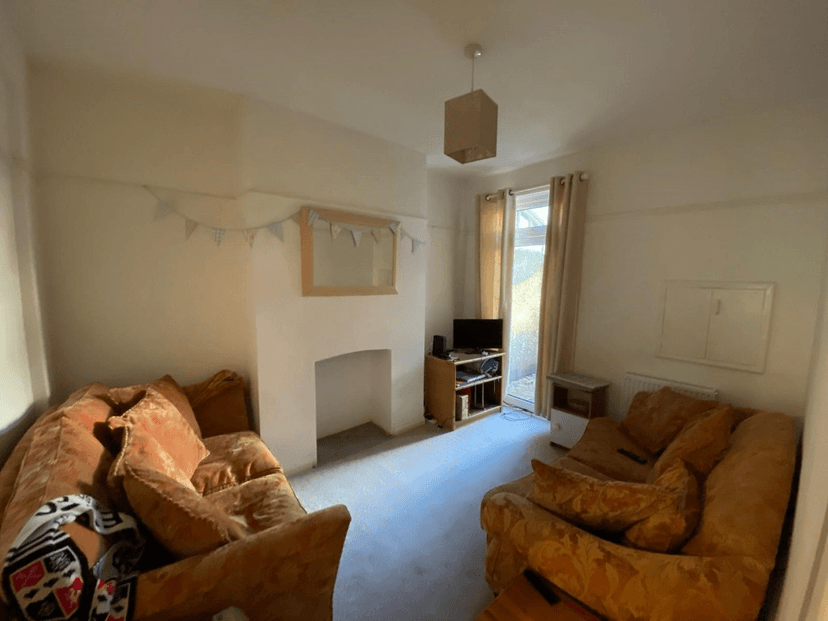 28 St Annes Road, Exeter, EX1 - Image 3