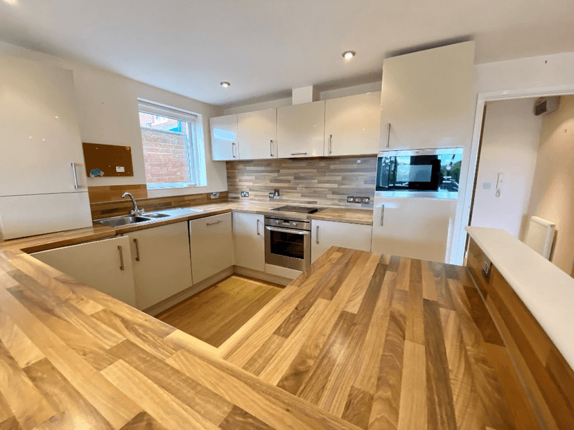 Belvedere Court St Davids Hill, St Davids, Exeter, EX4 - Image 4