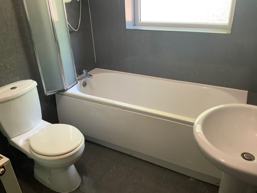 parsonage Road - Image 8